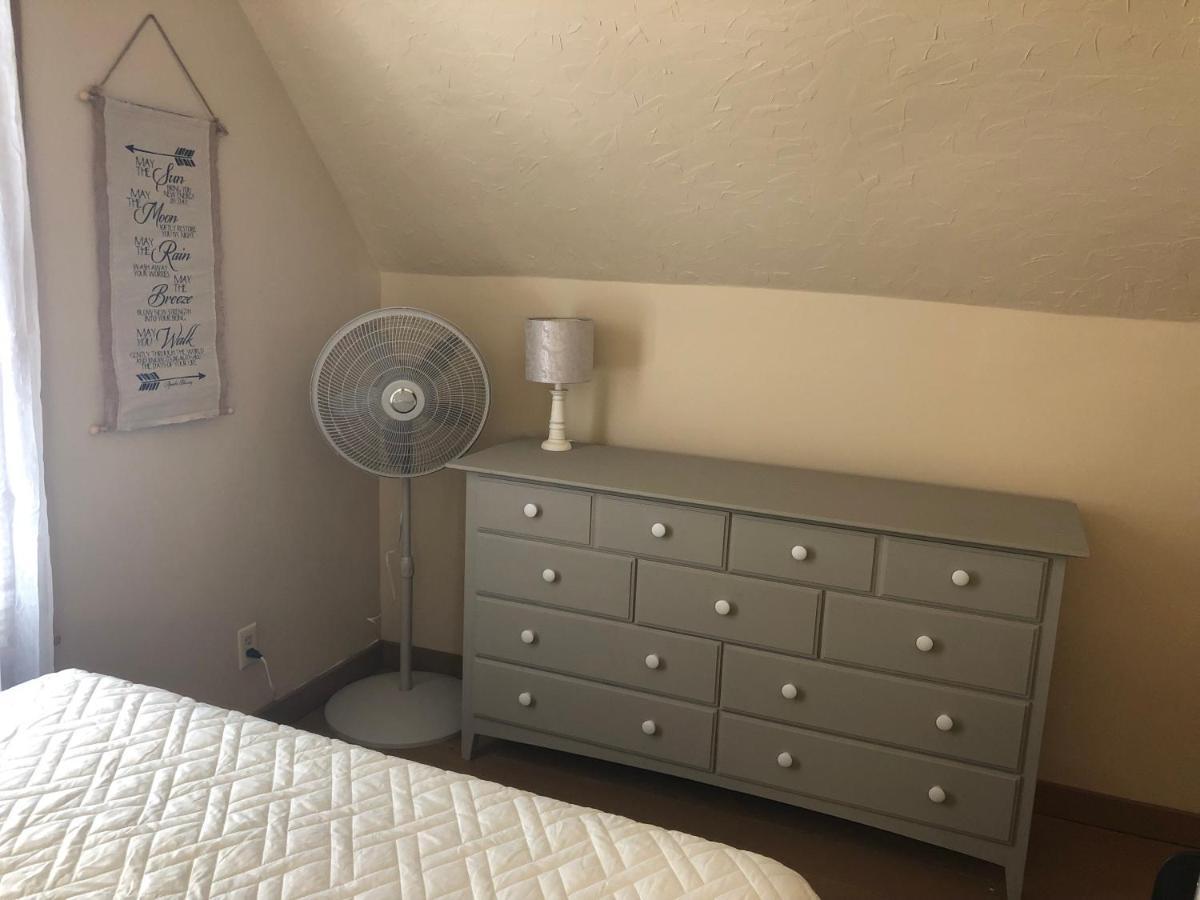 Downtown 2 Bedroom Cottage, Sleeps 6, Walking Distance To Honeywell, Downtown Restaurants, Shopping Wabash Экстерьер фото